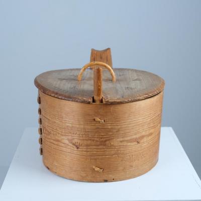 19th Century Scandinavian Folk Art Bentwood Tine Box Svepask Pine Rattan
