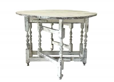 19th Century Swedish Baroque Gateleg Oval Dining Table