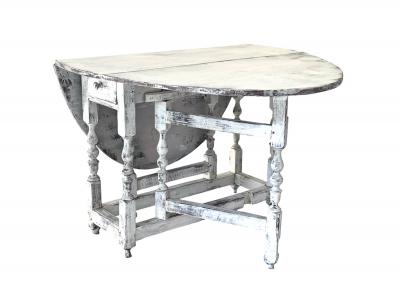 19th Century Swedish Baroque Gateleg Oval Dining Table