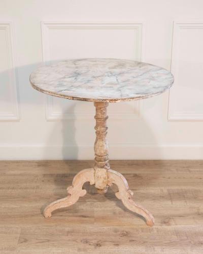 19th Century Swedish Gustavian Round Tilt Top Table in Painted Finish Circa 185