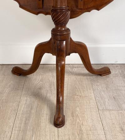 19th Century Tilt Top Table England circa 1810