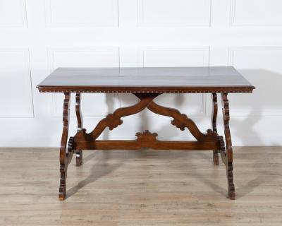19th Century Walnut Fratino Table
