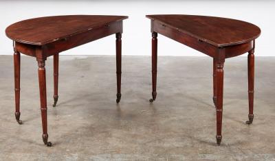 19th c Extendable Breakfast Table