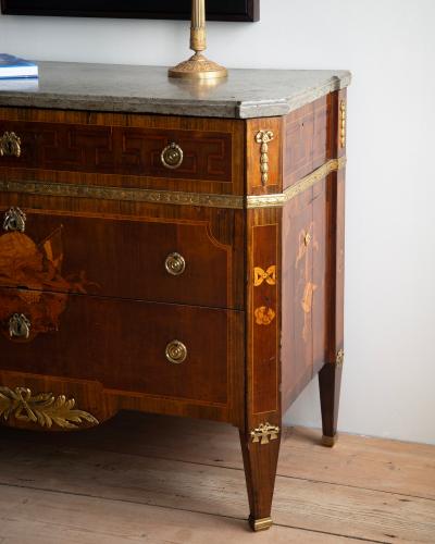 19th c Gustavian Chest of Drawers