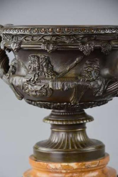 19th century Grand Tour bronze reduction of The Warwick Vase