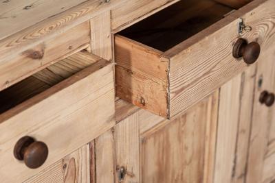 19thC English Pine Dresser Base