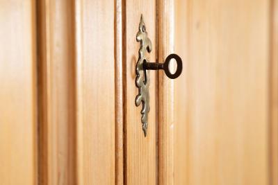 19thC English Pine Linen Cupboard