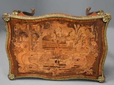 19thc fine quality Kingwood inlaid centre table in the French style