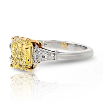 2 CARAT RADIANT CUT DIAMOND FANCY YELLOW GIA RING