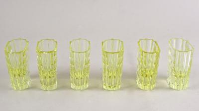 20th Century Art Deco Glass Decanter Set With 6 Shot Glasses CZ ca 1920
