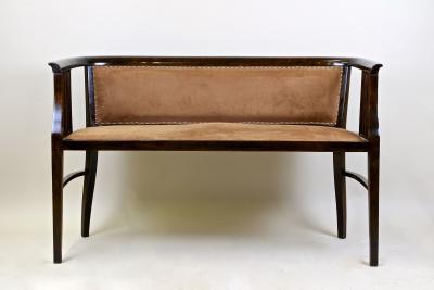 20th Century Art Nouveau Bentwood Bench newly upholstered Austria circa 1910