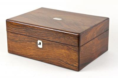 20th Century Art Nouveau Walnut Jewelry Box Austria circa 1910