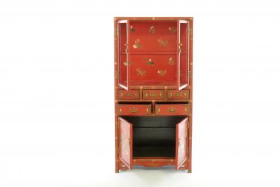 20th Century Chinoiserie Decorated Cabinet