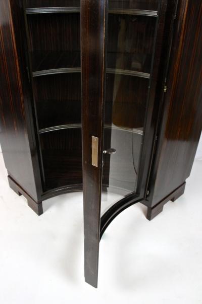 20th Century French Art Deco Curved Vitrine Corner Display Cabinet FR ca 1930