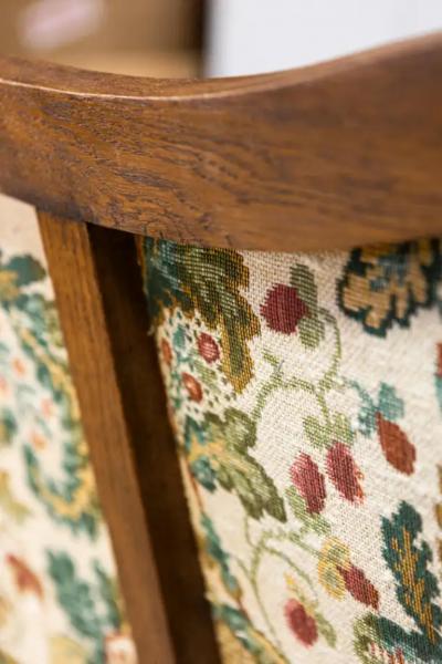 20th Century French Mutton Leg Walnut Sofa