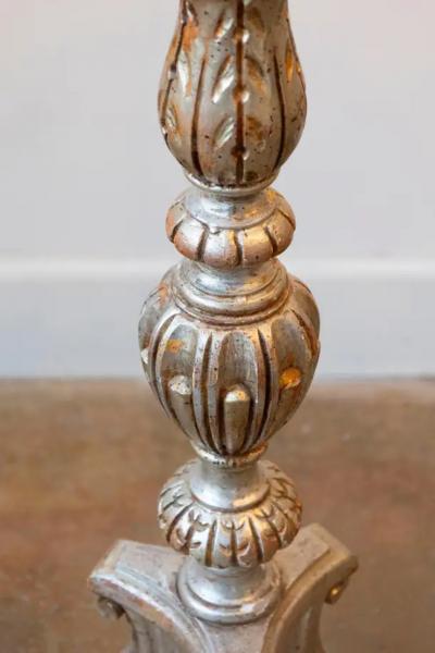 20th Century French Painted and Carved Wood Lamp with Neoclassical Detailing