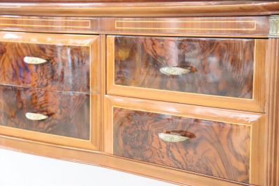 20th Century Italian Neoclassical Style Vitrine