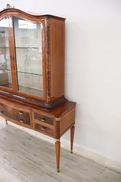20th Century Italian Neoclassical Style Vitrine