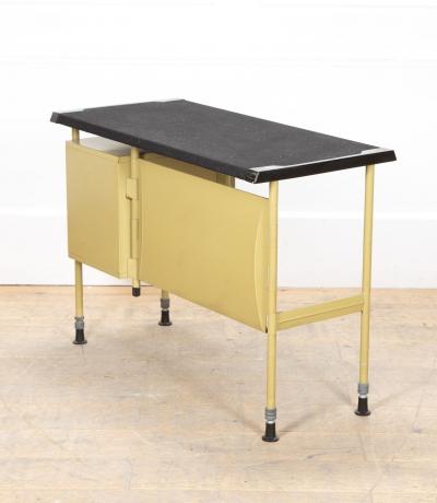 20th Century Italian Olivetti Spazio Desk