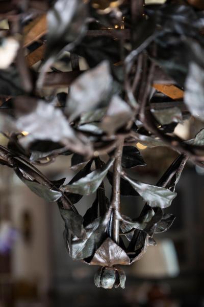 20th Century Italian Tole Floral Chandelier with Painted Leaves and Gilt Accents