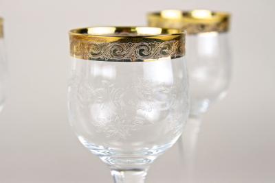 20th Century Murano Wine Glasses With Gold Rim Set Of 6 Italy ca 1940