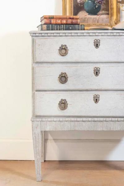 20th Century Swedish Chest of Drawers Circa 1920