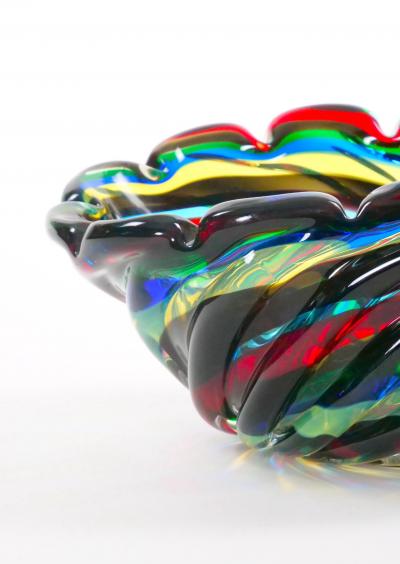 20th Century Venetian Multicolored Glass Decorative Centerpiece Bowl