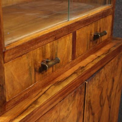 20th century Italian Art Deco style display cabinet
