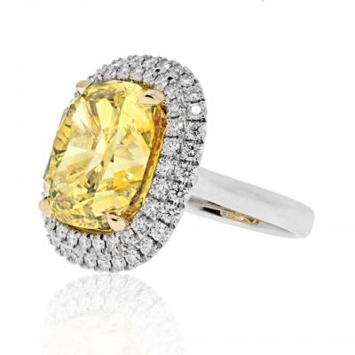 21 CARAT CUSHION CUT FANCY DEEP BROWNISH YELLOW VVS1 DOUBLE HALO ENGAGEMENT RING