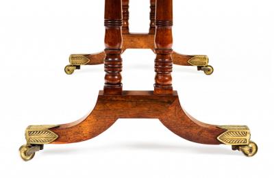 2226 Fine Georgian Mahogany Sofa Table