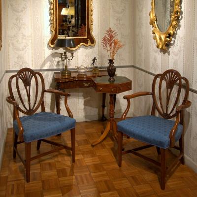 2873 Hexagonal Occasional Table with a Green Leather Top