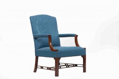 2940 Late 18th Century Pair of Gainsborough Armchairs