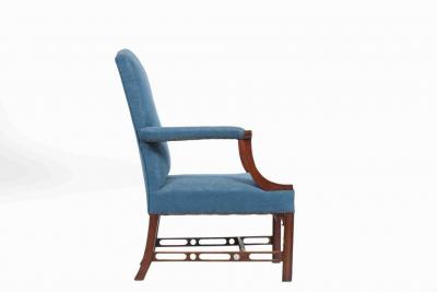 2940 Late 18th Century Pair of Gainsborough Armchairs