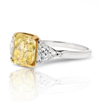 3 04CT RADIANT CUT FANCY INTENSE YELLOW TRILLIANT CUT DIAMOND ENGAGEMENT RING
