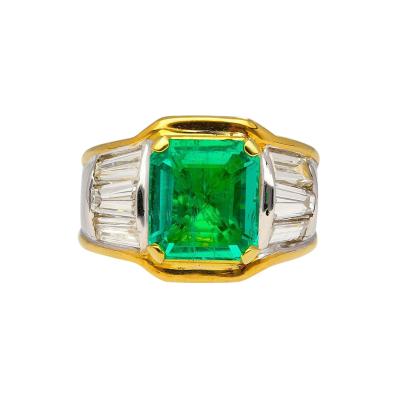 3 16 Carat Colombian Emerald Insignificant Oil Unisex Ring in Platinum