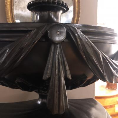 3172 Early 19th Century Neoclassical Carved and Ebonized Wooden Urn