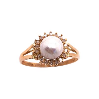 4 Karat Yellow Gold Fashion Pearl Ring with Diamonds