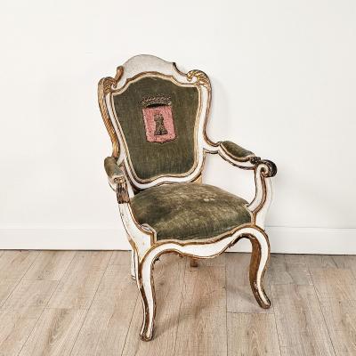 4 Swedish Baroque Painted and Gilt Chairs with Armorial Upholstery circa 1760
