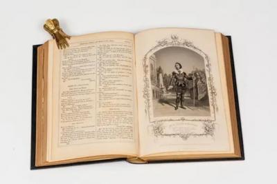 4 Volumes The Works of Shakespeare 