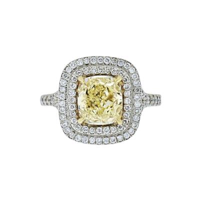 5 CARAT RADIANT CUT DIAMOND FANCY INTENSE YELLOW GIA RING