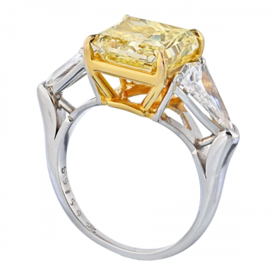 5 CARAT RADIANT CUT DIAMOND FANCY INTENSE YELLOW GIA THREE STONE ENGAGEMENT RING