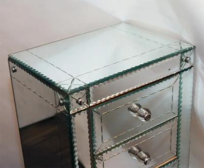 5 Drawer Pie Crust Mirrored Chest with Ebonized Legs