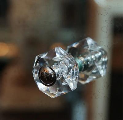 5 Drawer Pie Crust Mirrored Highboy