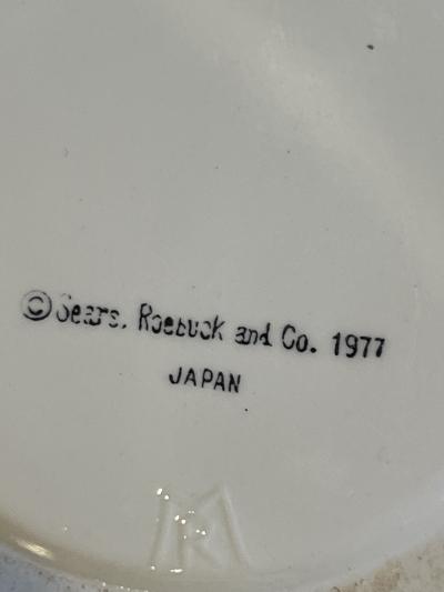 5 PIECE WHIMSICAL CERAMIC FROG AND LILY PAD KITCHEN CANNISTER SET