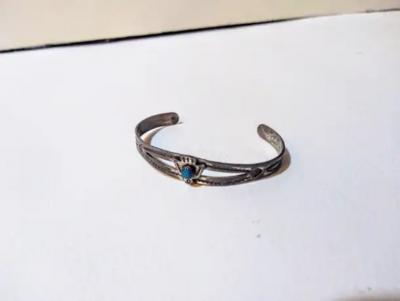 5 Solid Sterling Silver Bracelet with Turquoise Setting