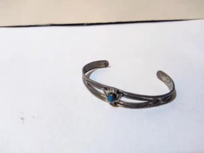 5 Solid Sterling Silver Bracelet with Turquoise Setting