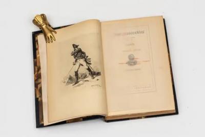5 Volumes Victor Hugo Les Mis rables in Five Volumes 