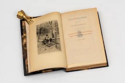 5 Volumes Victor Hugo Les Mis rables in Five Volumes 