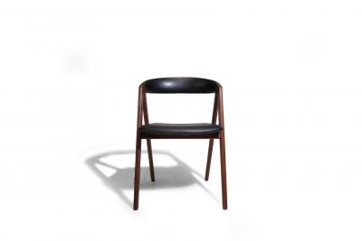 6 Danish A frame Walnut Dining Chairs in Original Black Vinyl