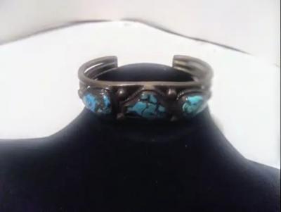7 Solid Sterling Silver and Turquoise Navajo Bracelet